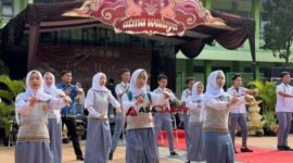 Atma Waluya sebagai ajang temu akhir dan perpisahan siswa kelas XII.