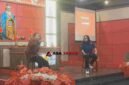 Kebaktian itu menghadirkan tokoh Khonghucu, Js. Kristan, sebagai pengkhotbah utama. 