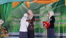 Pelepasan siswa MTsN 15 Ciamis.