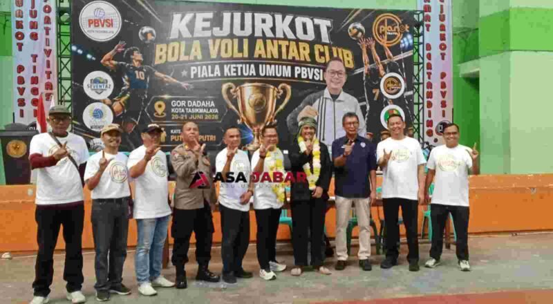 Kejuaraan Kota (Kejurkot) Bola Voli Antar Klub Piala Ketua Umum PBVSI Kota Tasikmalaya yang berlangsung di GOR Sukapura Dadaha, Sabtu (20/6/2026).