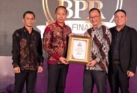 Bank Galuh Ciamis berhasil meraih predikat Bintang 5 dalam ajang TOP 100 BPR Finance 2026 untuk kategori BPR dengan aset Rp5 miliar hingga di bawah Rp35 miliar.