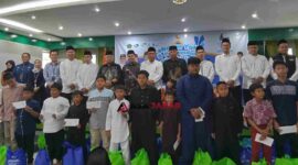 Kemenag Ciamis menyalurkan bantuan kepada ribuan anak yatim dan penyandang disabilitas.