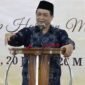 Pengasuh Pondok Pesantren Darussalam Ciamis, Prof. Dr. KH Fadlil Munawwar Manshur, M.S. tengah memberikan sambutan.