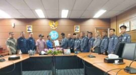 PJS menyerahkan dokumen ke Dewan Pers.