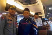 Kepala Kantor Kemenag, H. Asep Lukman Hakim (Kanan).