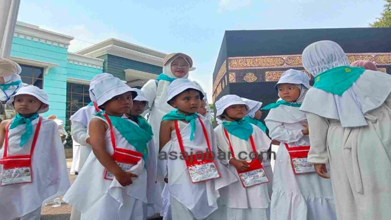 Peragaan manasik haji diikuti 10.000 anak RA 